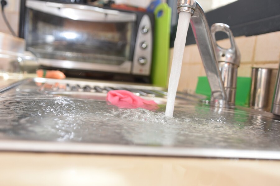 Sink overflowing due to clogged drain ... call All About Rooter LLC for drain cleaning.